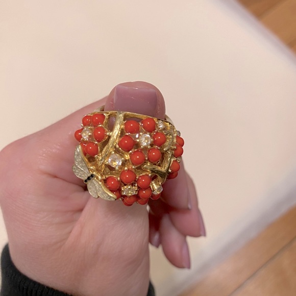 Juicy Couture flower butterfly dome ring - Picture 2 of 9